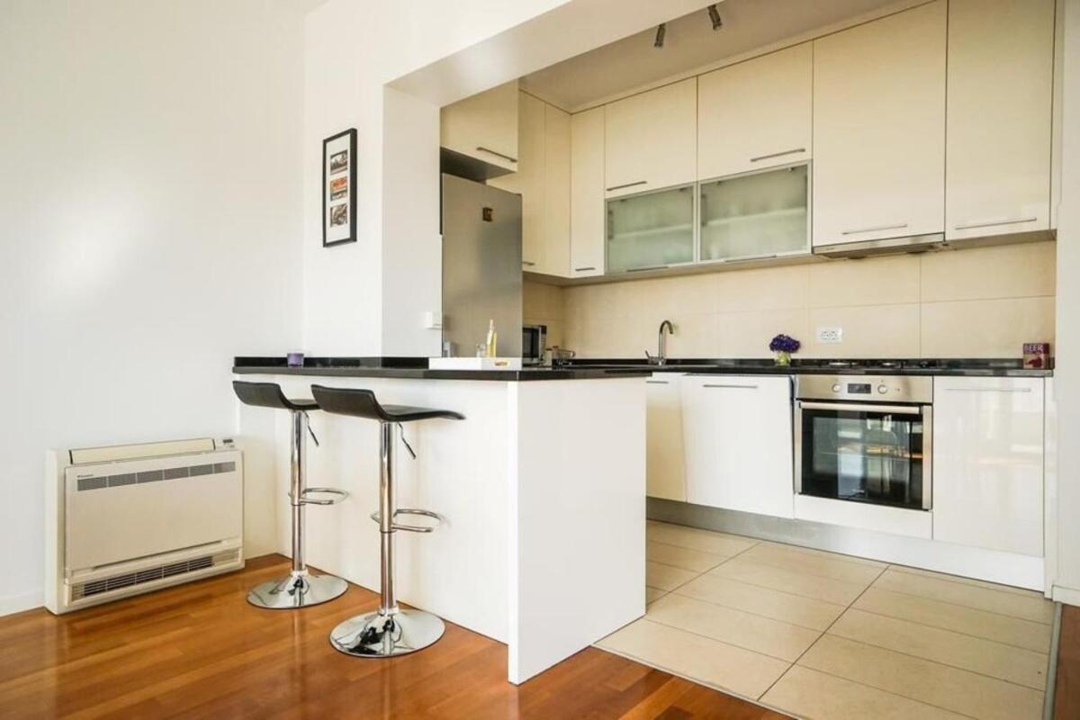 Apartment Zara White Exterior photo